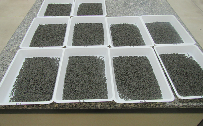 5. Spread out the granulated seed.
